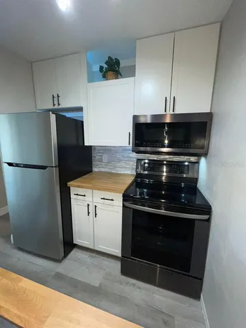 $150,000 | 1799 North Highland Avenue, Unit 172, Clearwater, FL 33755