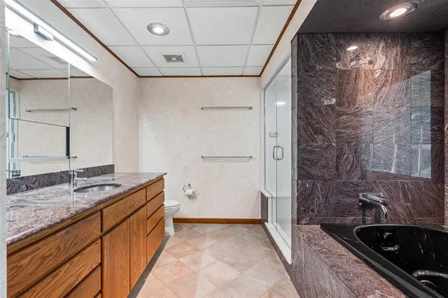 $1,600,000 | 1085 County Road 1960, Yantis, TX 75497