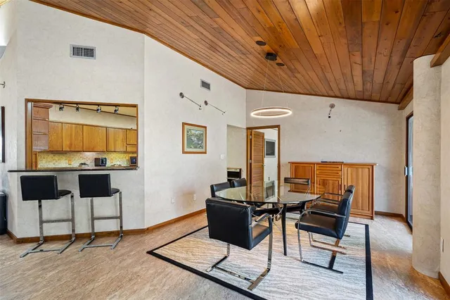 $1,600,000 | 1085 County Road 1960, Yantis, TX 75497