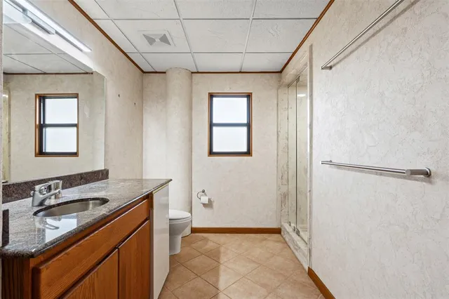 $1,600,000 | 1085 County Road 1960, Yantis, TX 75497