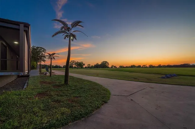 $1,600,000 | 1085 County Road 1960, Yantis, TX 75497