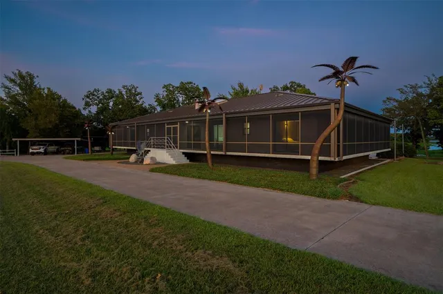 $1,600,000 | 1085 County Road 1960, Yantis, TX 75497