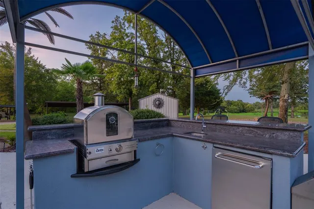 $1,600,000 | 1085 County Road 1960, Yantis, TX 75497