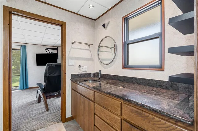 $1,600,000 | 1085 County Road 1960, Yantis, TX 75497