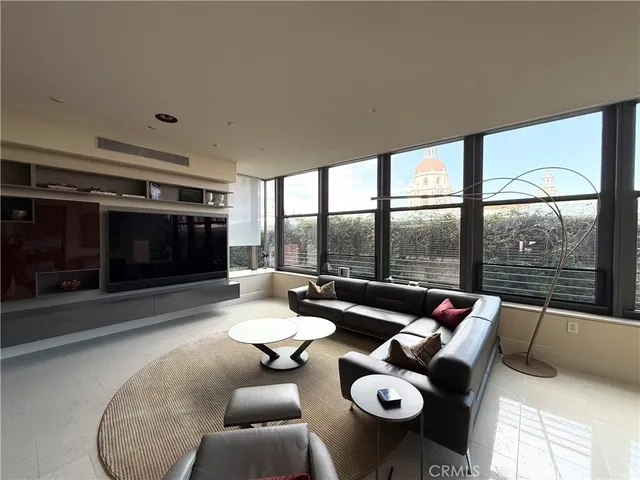 $4,680,000 | 345 East Colorado Boulevard, Unit 303, Pasadena, CA 91101