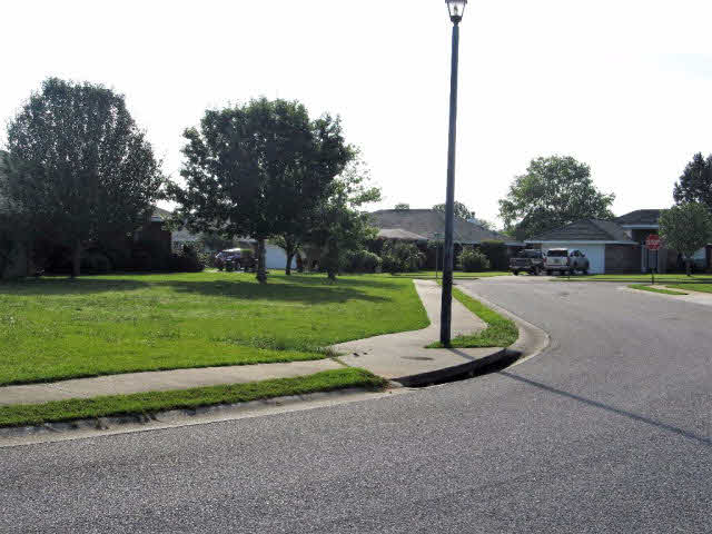 2521 Crossford Drive Foley, AL 36535 - Photo 9 of 37