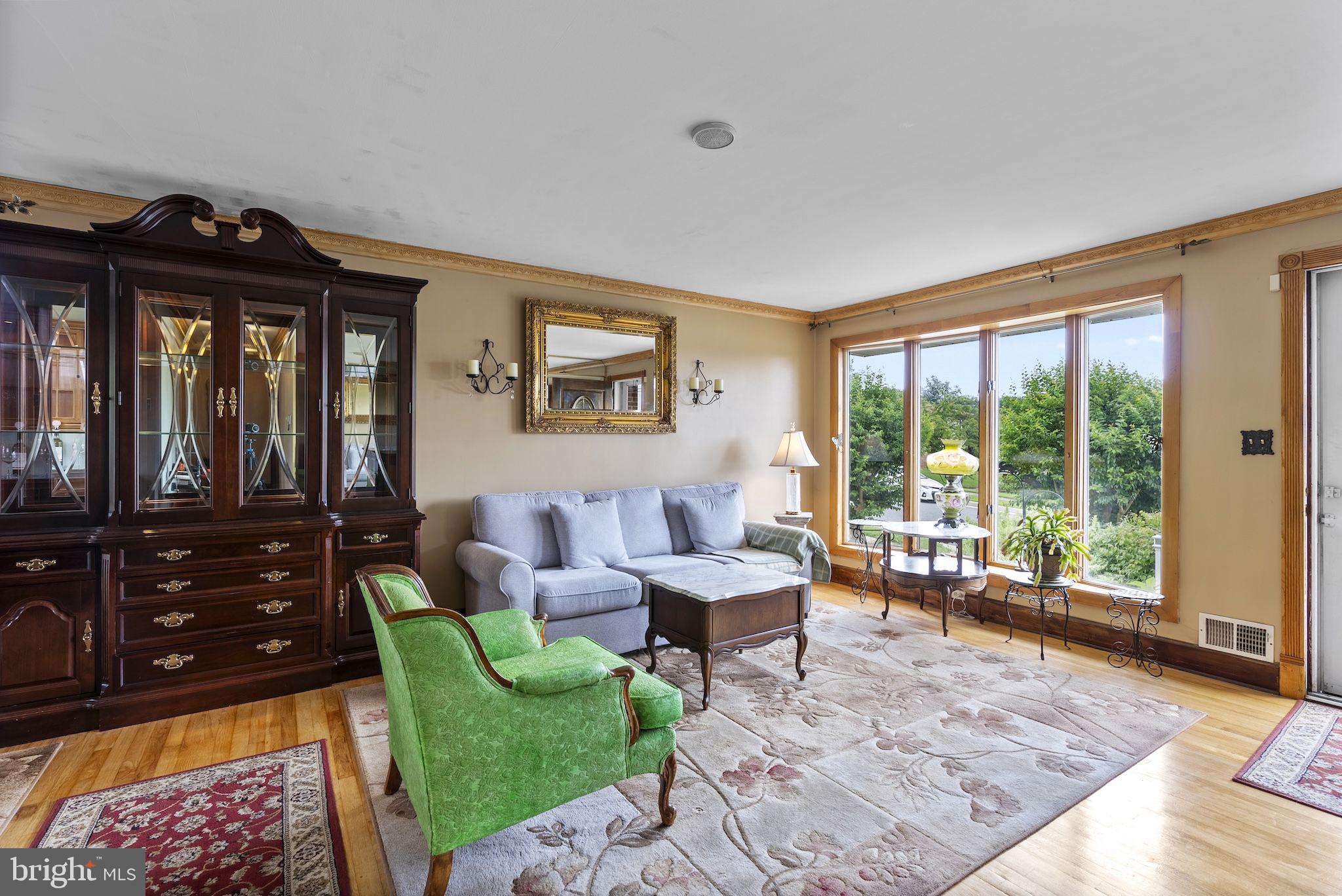 8426 Coco Road Baltimore, MD 21237 - Photo 2 of 50