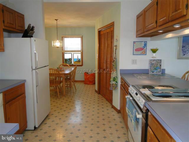 14002 Barge Road Ocean City, MD 21842 - Photo 6 of 13 Gallery Image 6