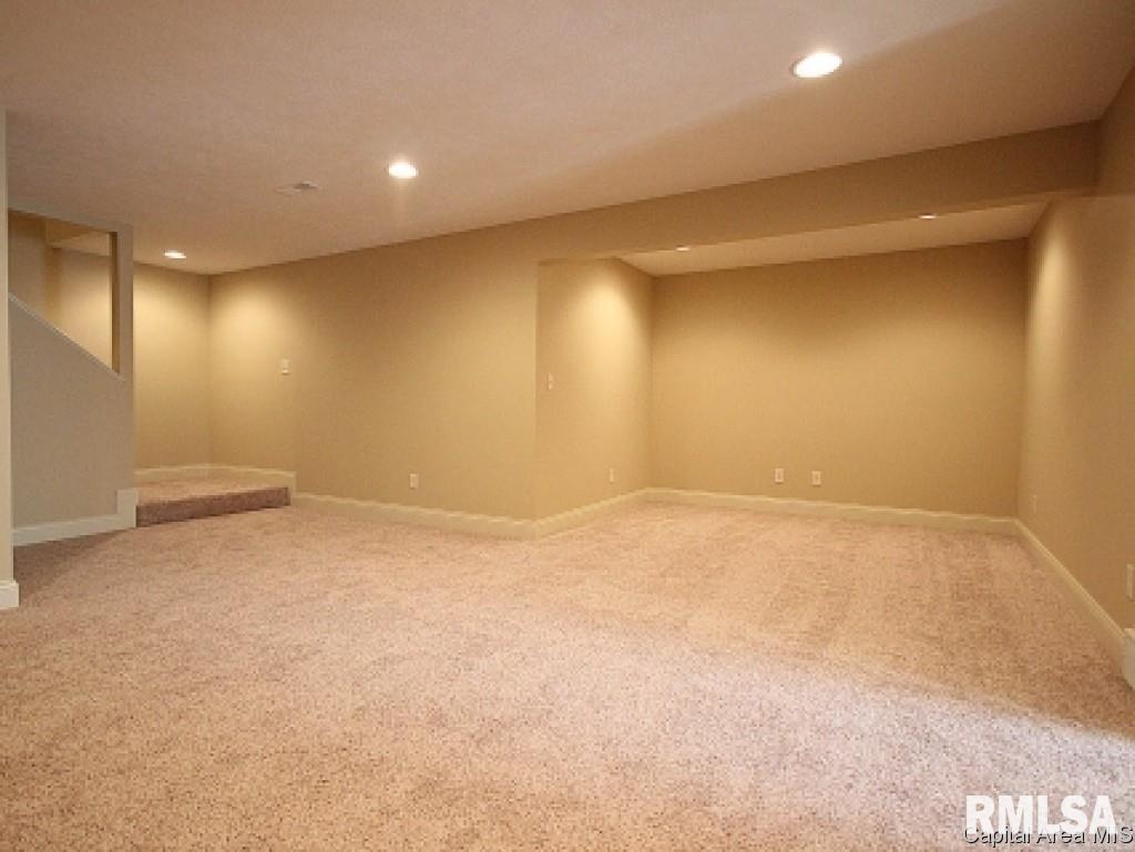 5601 Legacy Lane Springfield, IL 62711 - Photo 12 of 15 Gallery Image 12