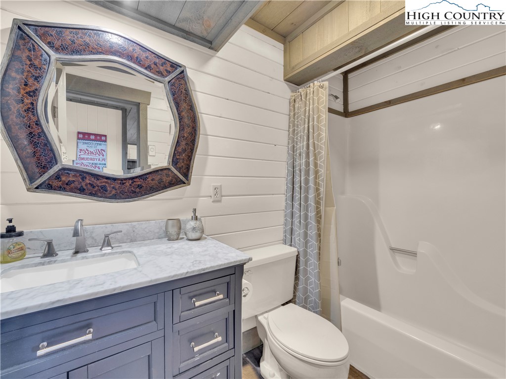 39 The Slopes Road Beech Mountain, NC 28604 - Photo 27 of 33 Gallery Image 27