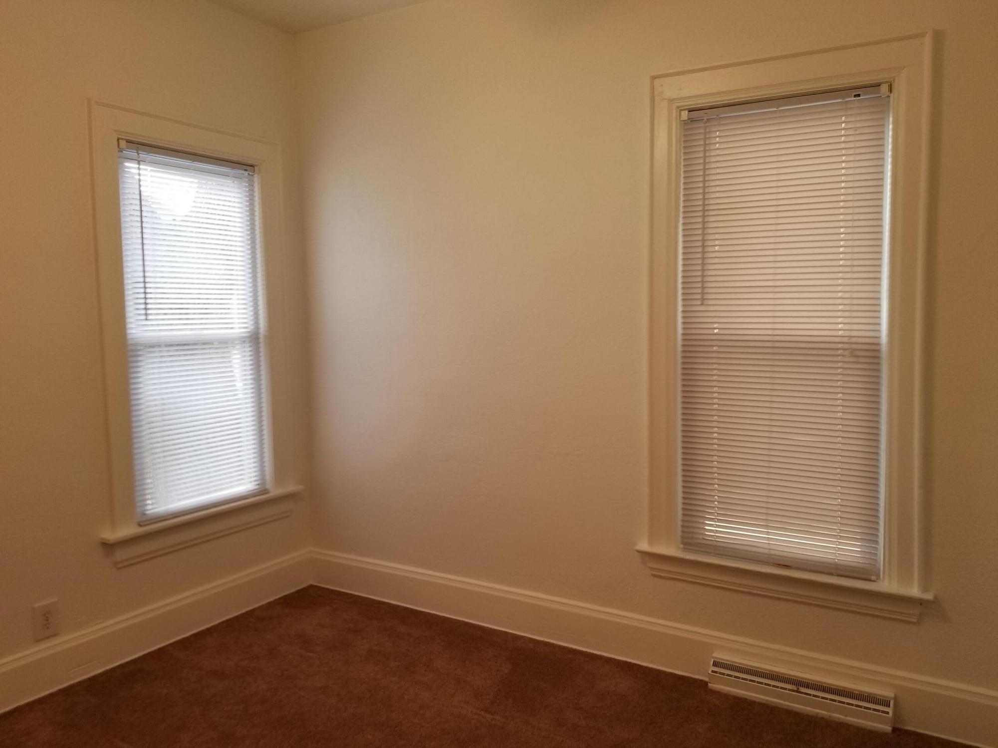 2425 North Cramer Street Milwaukee, WI 53211 - Photo 13 of 14 CramerBed1