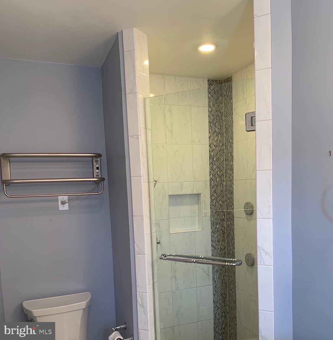 17 Stanford Road Somers Point, NJ 08244 - Photo 15 of 19 Master Bathroom