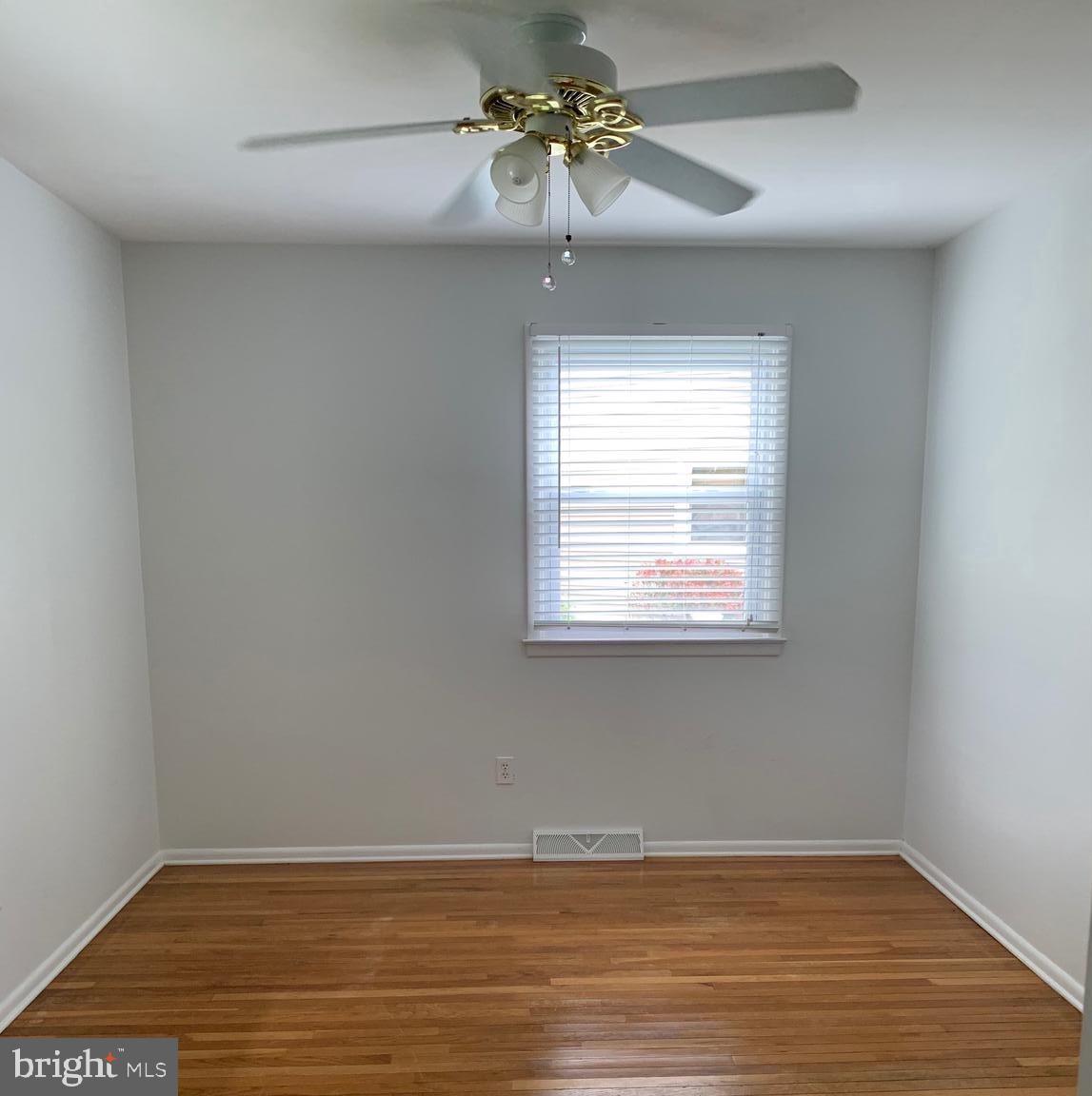 17 Stanford Road Somers Point, NJ 08244 - Photo 10 of 19 Bedroom 1