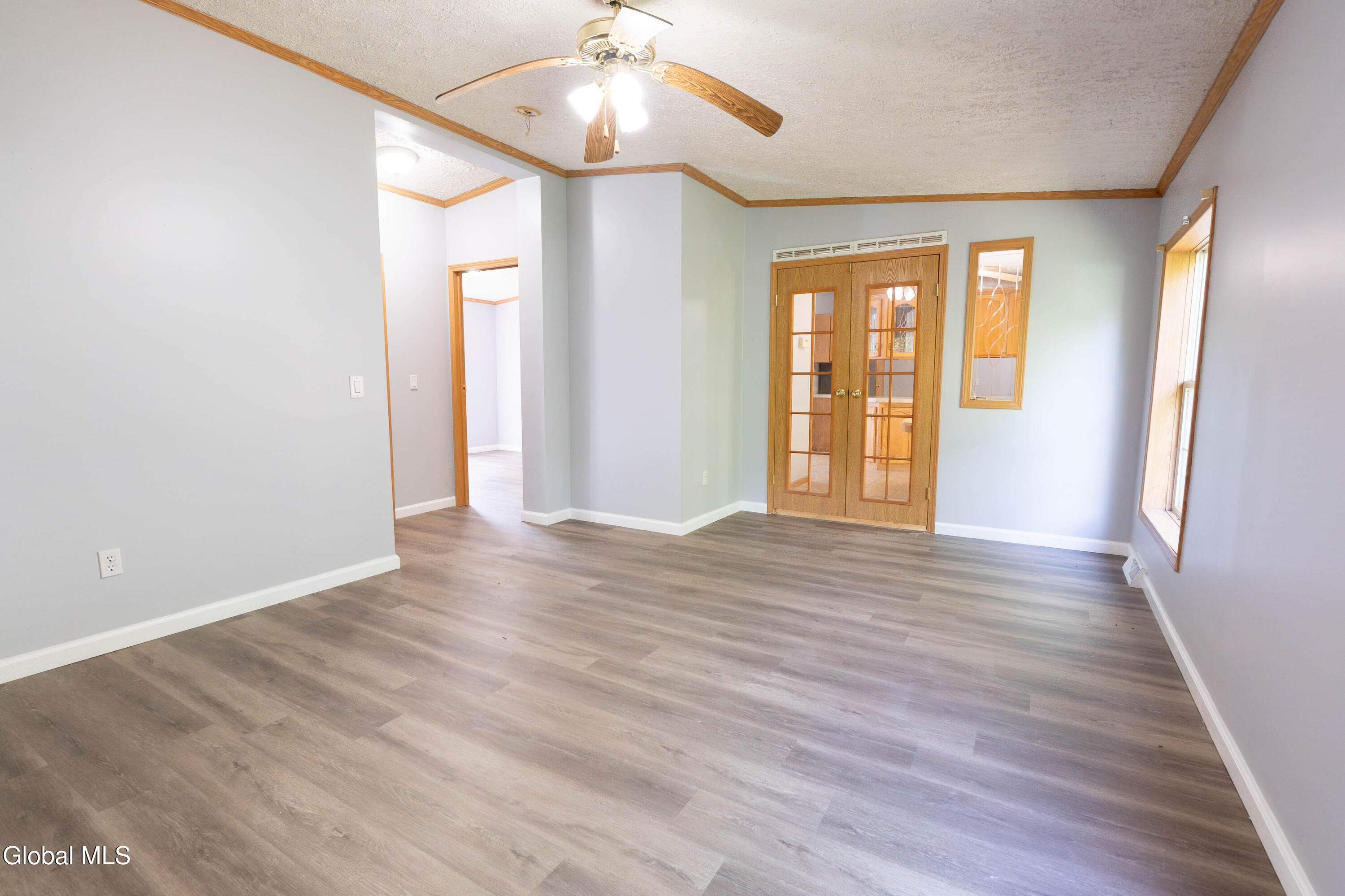 185 B Brookwood Road Halfmoon, NY 12188 - Photo 21 of 36 185B-Brookwood--22