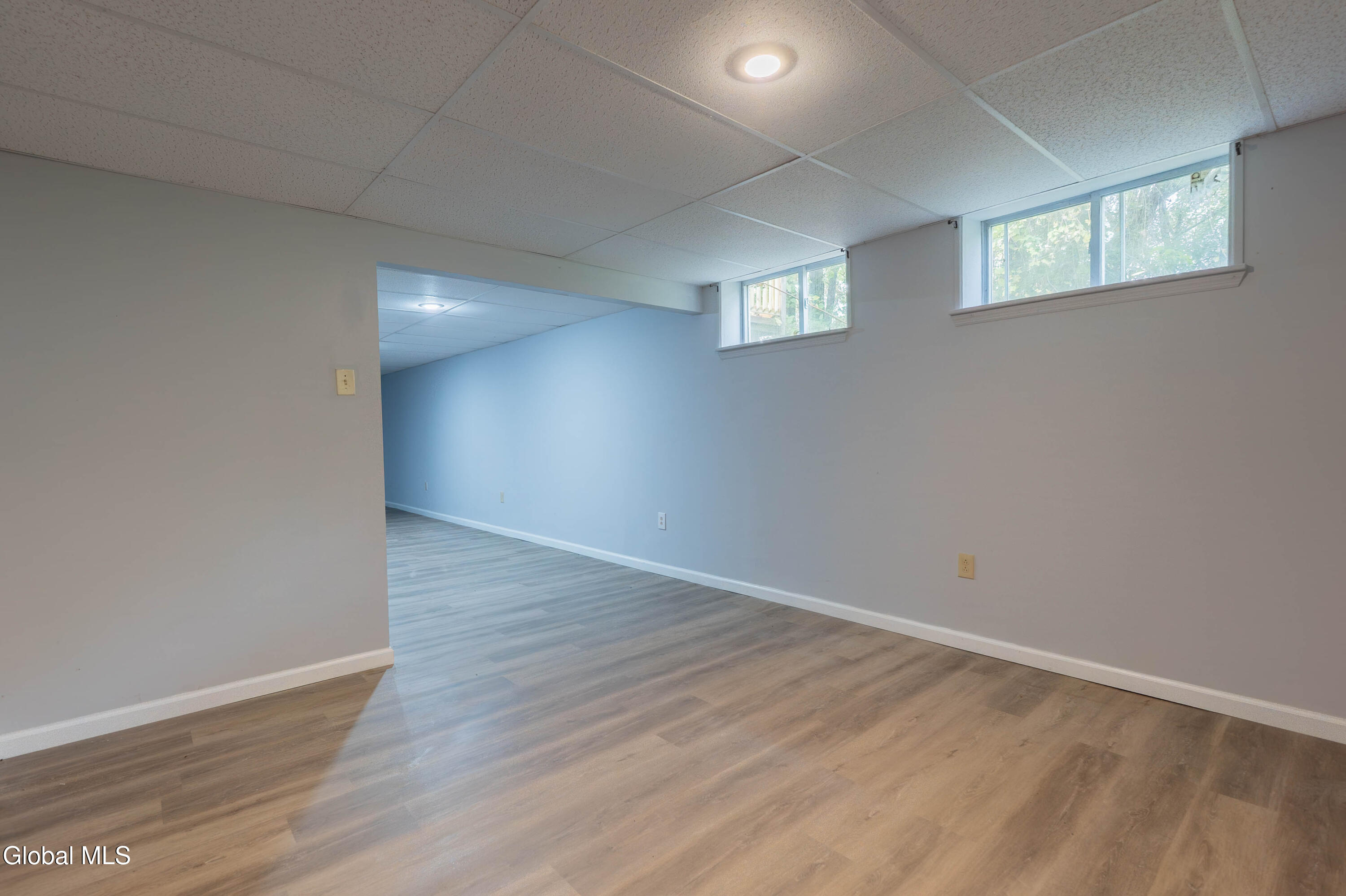 185 B Brookwood Road Halfmoon, NY 12188 - Photo 29 of 36 185B-Brookwood--41