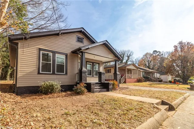 $199,000 | 208 Underhill Street, High Point, NC 27260