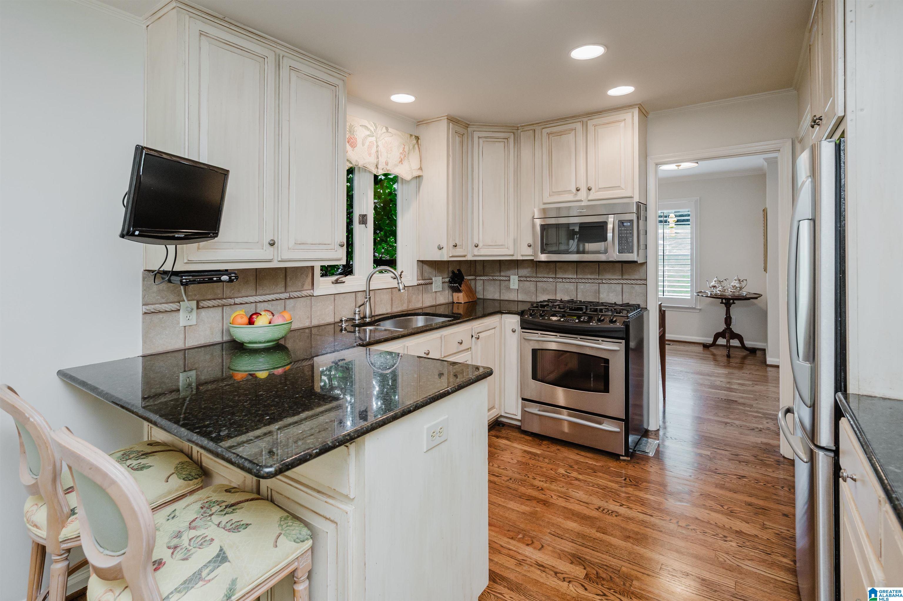 2331 Deerwood Road Birmingham, AL 35216 - Photo 13 of 57