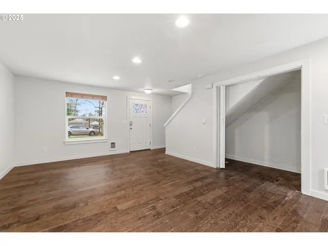 $685,000 | 3223 Southeast 122nd Avenue, Portland, OR 97236