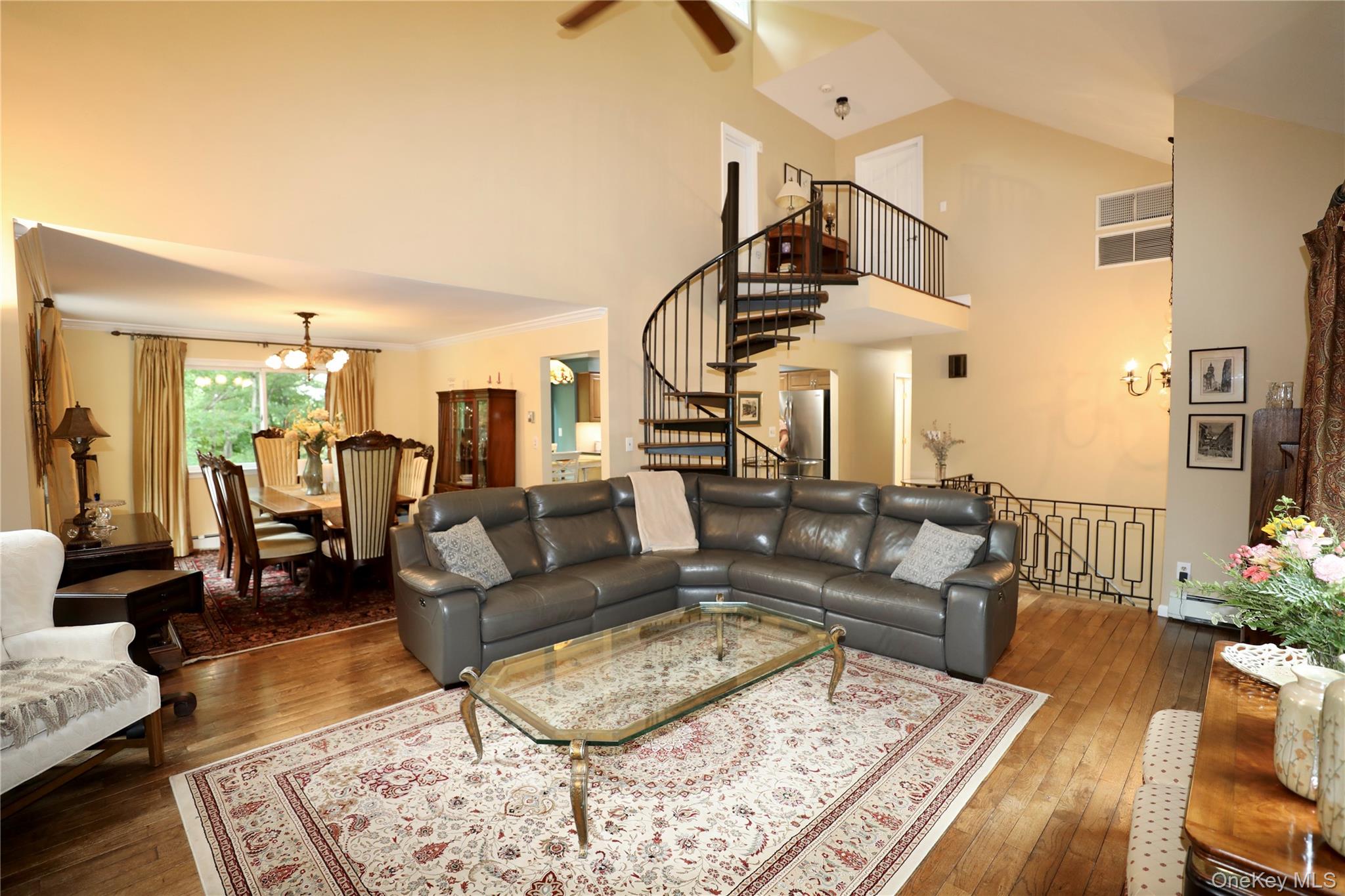 7 David Road Somers, NY 10589 - Photo 15 of 41 Living room