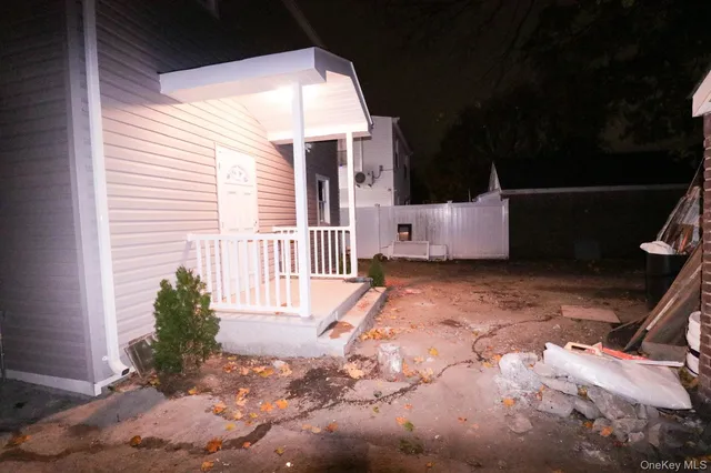 $909,999 | 115-46 220th Street | Long Island Estates