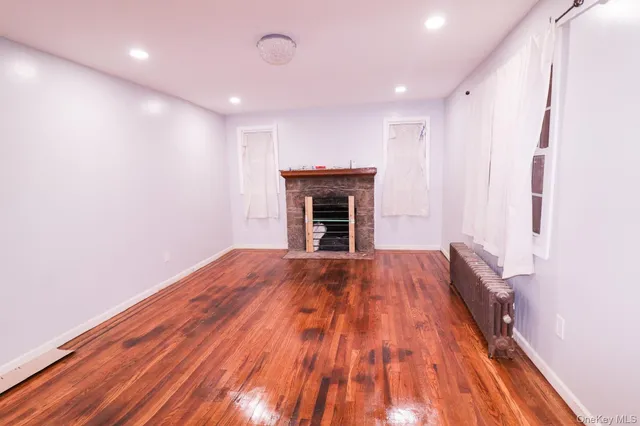 $909,999 | 115-46 220th Street | Long Island Estates