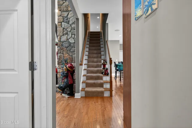 $549,900 | 15 Debbie Lane, Sand Lake, NY 12018