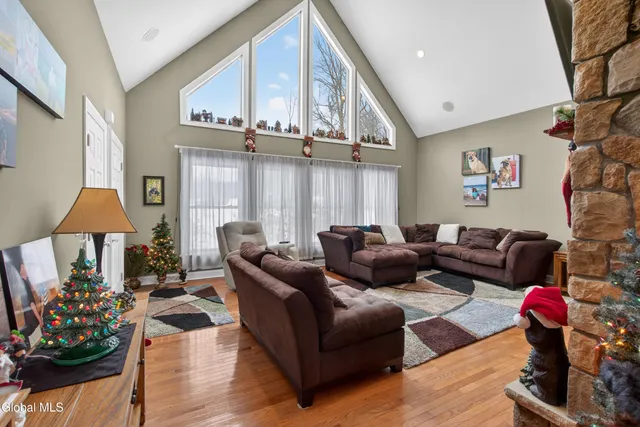 $549,900 | 15 Debbie Lane, Sand Lake, NY 12018