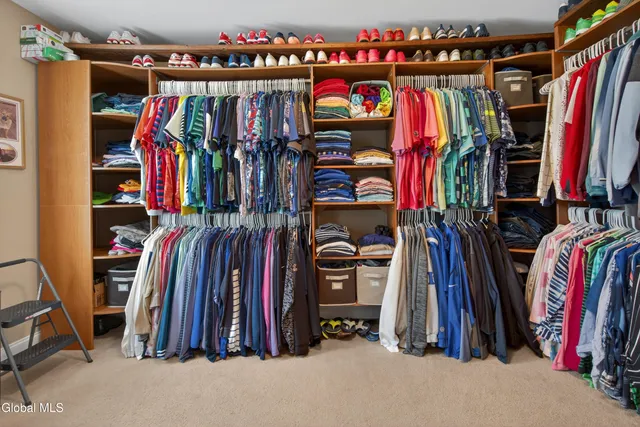 $549,900 | 15 Debbie Lane, Sand Lake, NY 12018