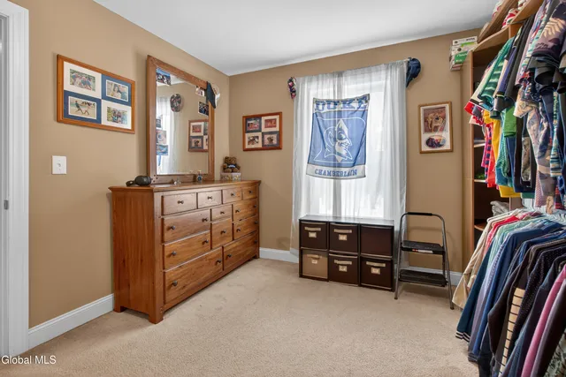 $549,900 | 15 Debbie Lane, Sand Lake, NY 12018