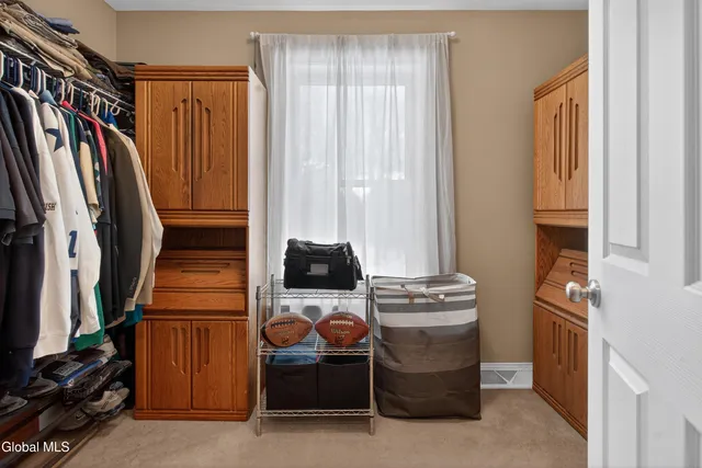 $549,900 | 15 Debbie Lane, Sand Lake, NY 12018