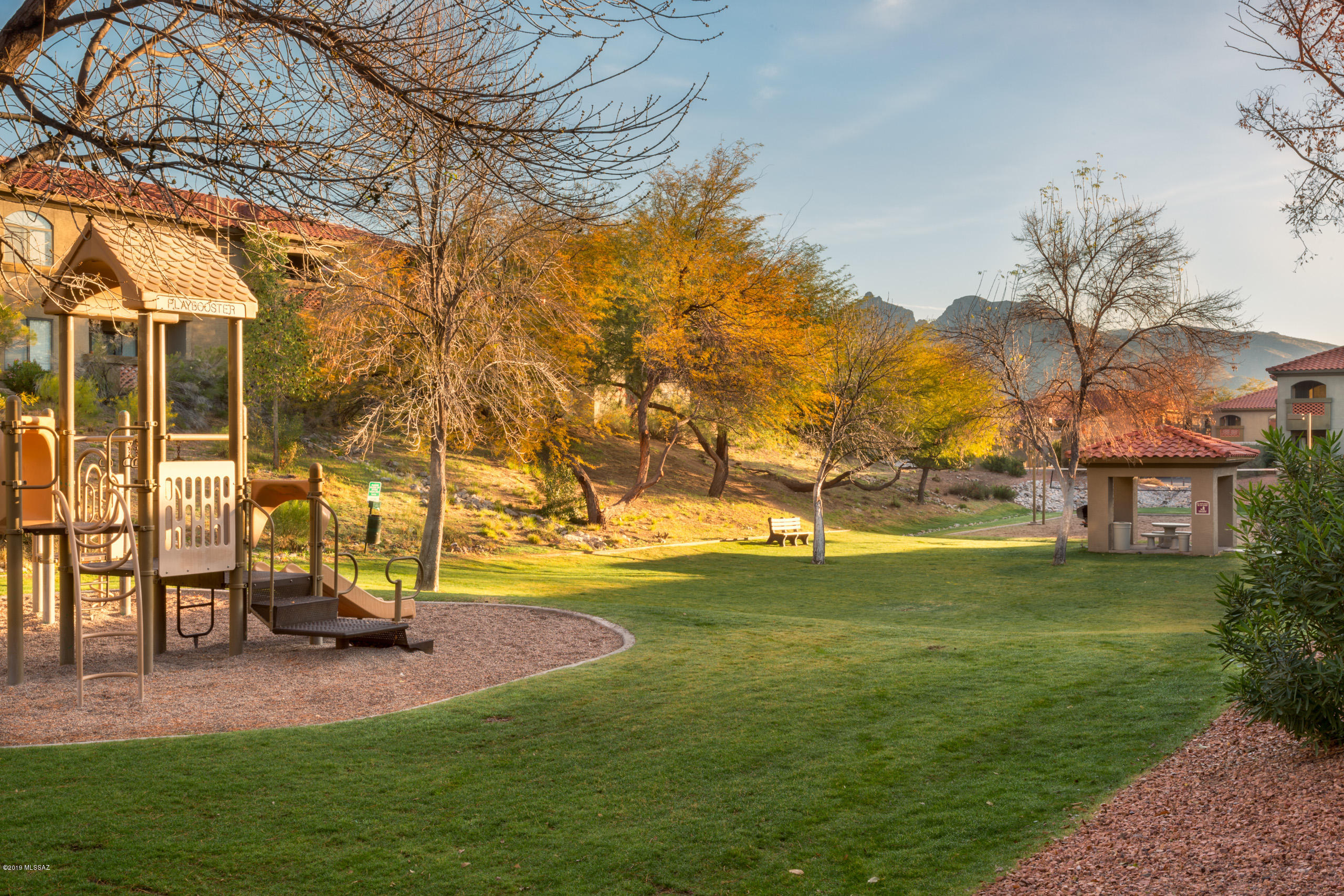 5751 North Kolb Road, Unit 10104 Tucson, AZ 85750 - Photo 28 of 30 5751 N Kolb Grounds and amenities-4726-E