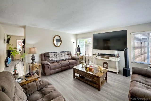 $769,900 | 1322 Carnell Court, San Diego, CA 92154