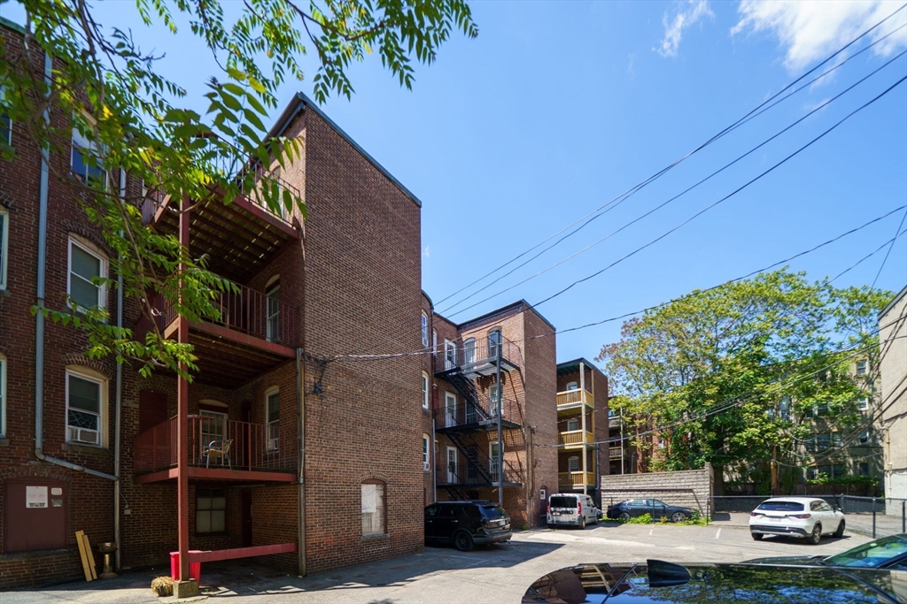 39 Strathmore Road, Unit 2 Boston, MA 02135 - Photo 14 of 15