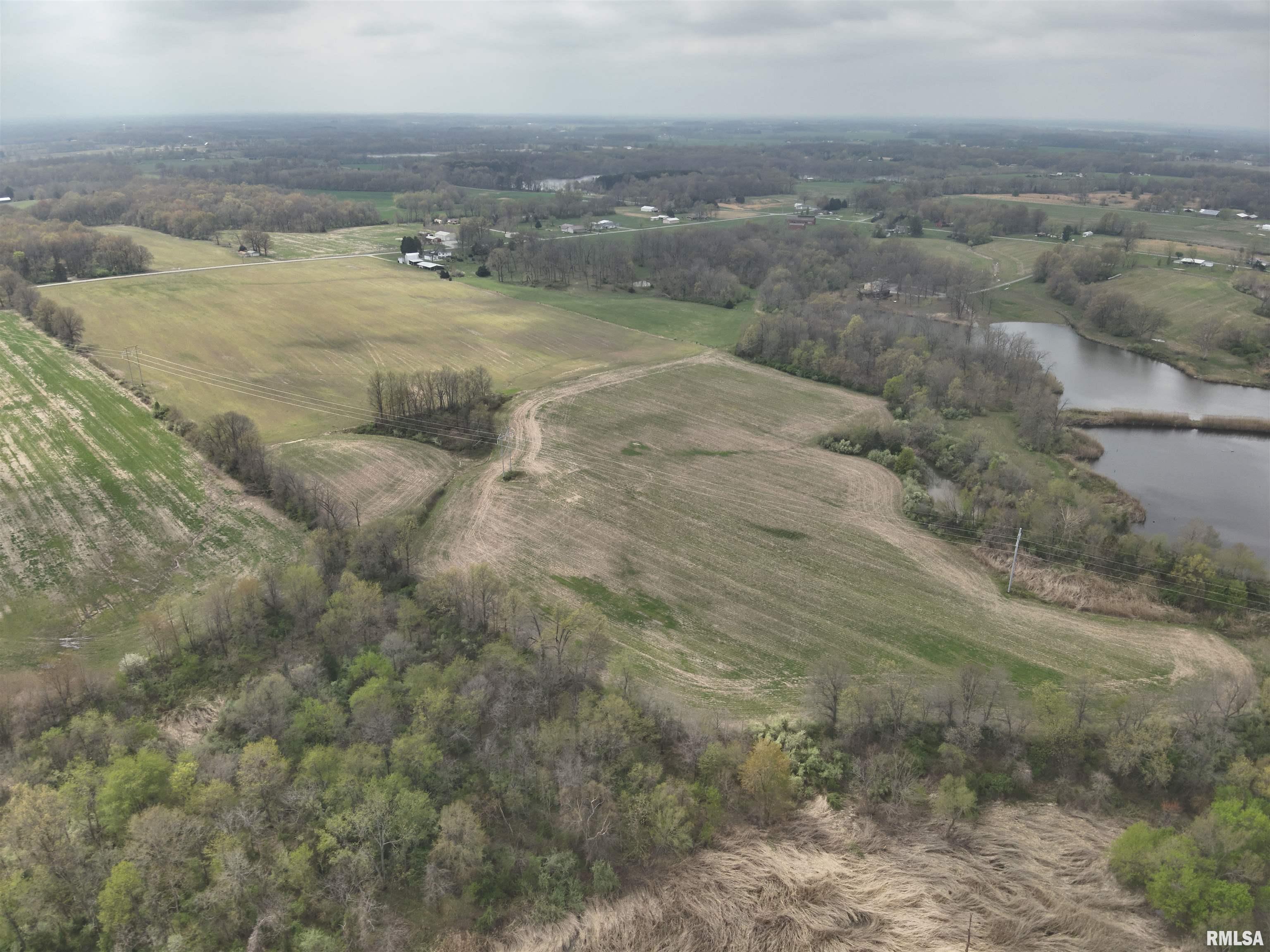 14854 Sesser Lake Road Sesser, IL 62884 - Photo 11 of 44