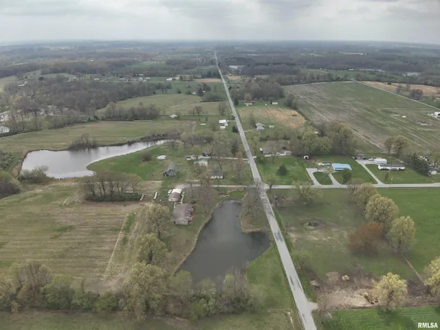 $1,080,000 | 14854 Sesser Lake Road, Sesser, IL 62884