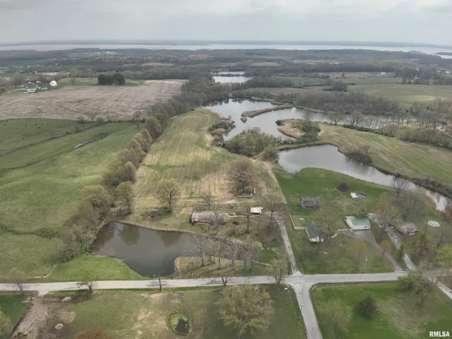 $1,080,000 | 14854 Sesser Lake Road, Sesser, IL 62884
