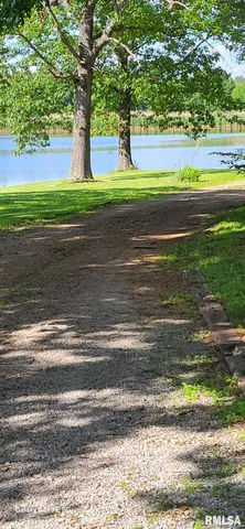 $1,080,000 | 14854 Sesser Lake Road, Sesser, IL 62884