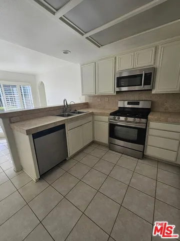 $3,795 | 25232 Carson Way, Stevenson Ranch, CA 91381