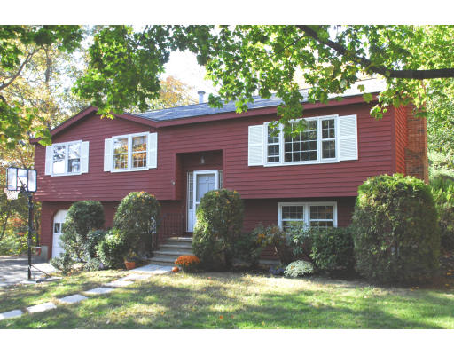 7 Fern Road Andover, MA 01810 - Photo 1 of 19