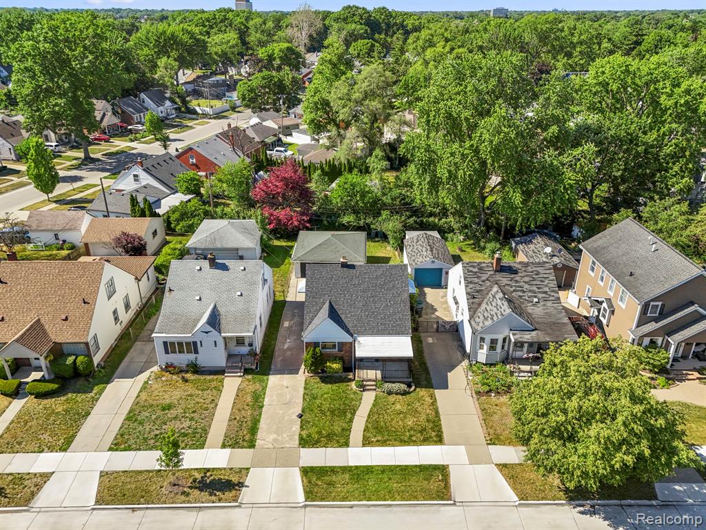 22312 Madison Street Dearborn, MI 48124 - Photo 46 of 47