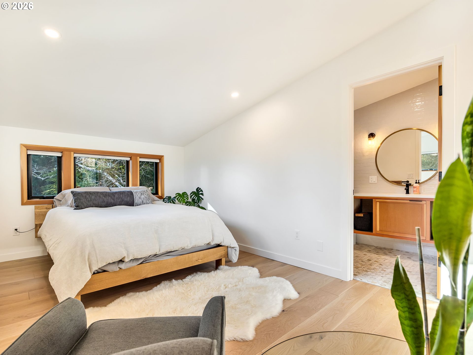 696 North Spruce Street Cannon Beach, OR 97110 - Photo 33 of 48