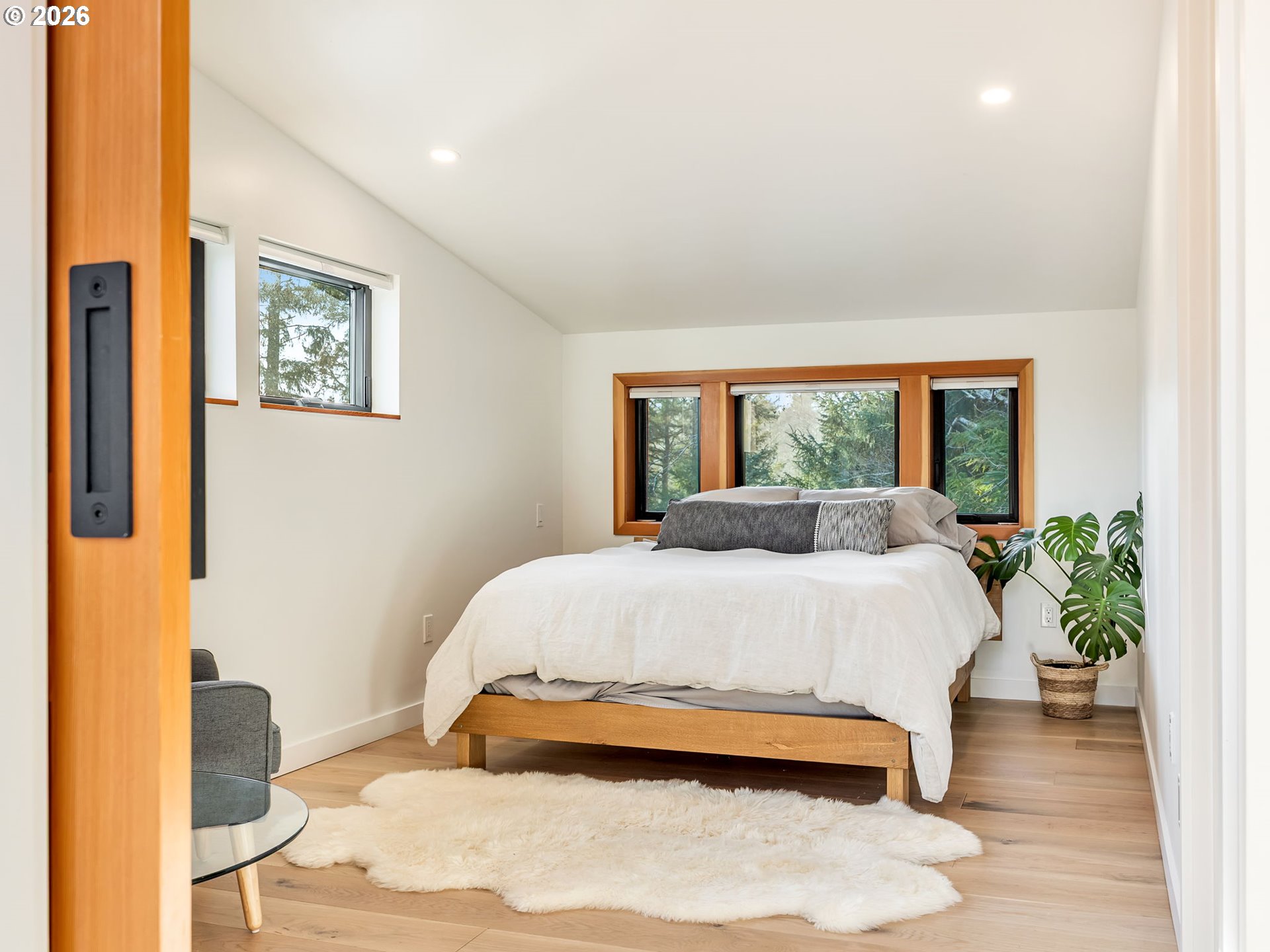 696 North Spruce Street Cannon Beach, OR 97110 - Photo 34 of 48