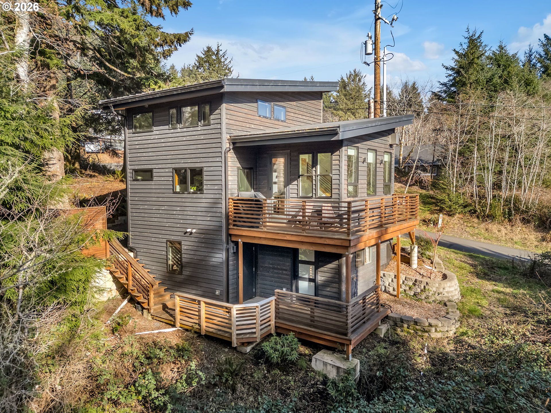 696 North Spruce Street Cannon Beach, OR 97110 - Photo 46 of 48