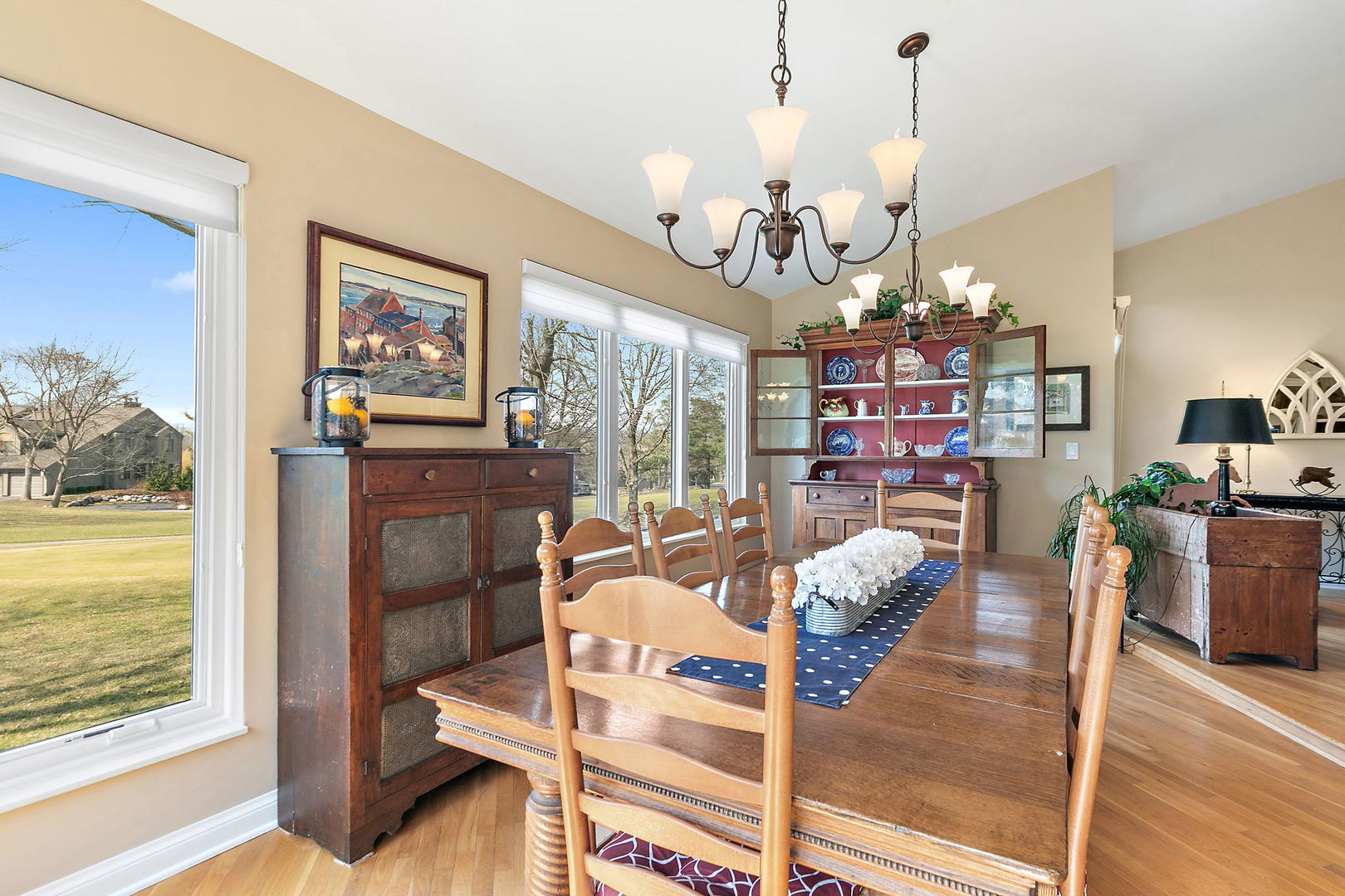 802 Shoreline Road Lake Barrington, IL 60010 - Photo 15 of 48 Gallery Image 15