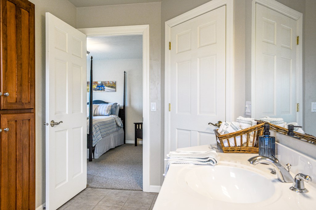 6950 Cobblestone Road, Unit 1102 Egg Harbor, WI 54209 - Photo 21 of 36