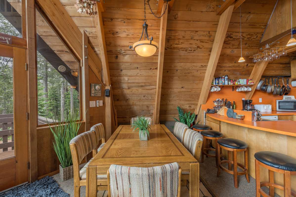 2112 Serene Road Soda Springs, CA 95728 - Photo 8 of 21 Gallery Image 8