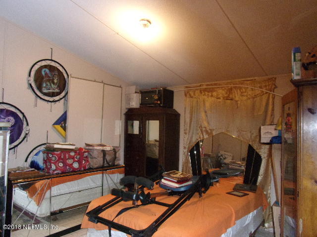 128 Keystone Road Palatka, FL 32177 - Photo 17 of 48 016