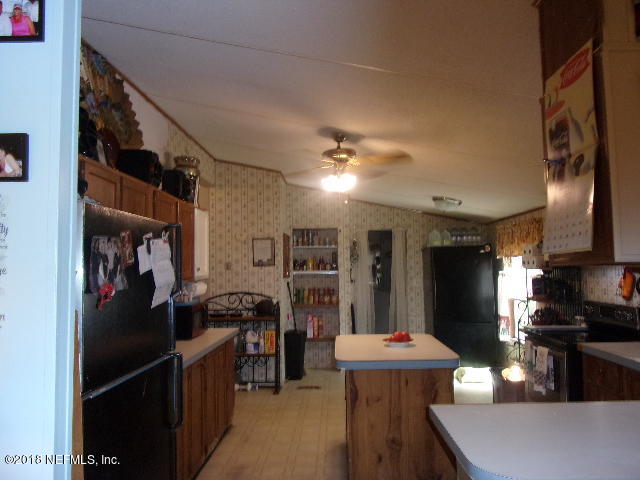 128 Keystone Road Palatka, FL 32177 - Photo 10 of 48 009