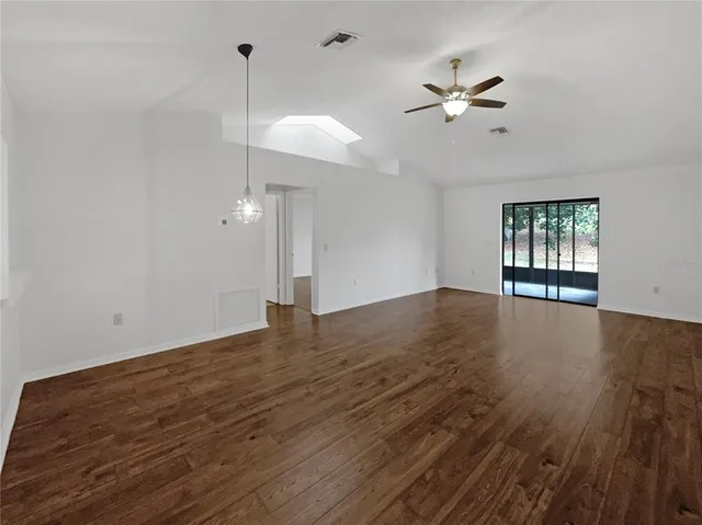 $305,000 | 93 Hillside Drive, Eustis, FL 32726