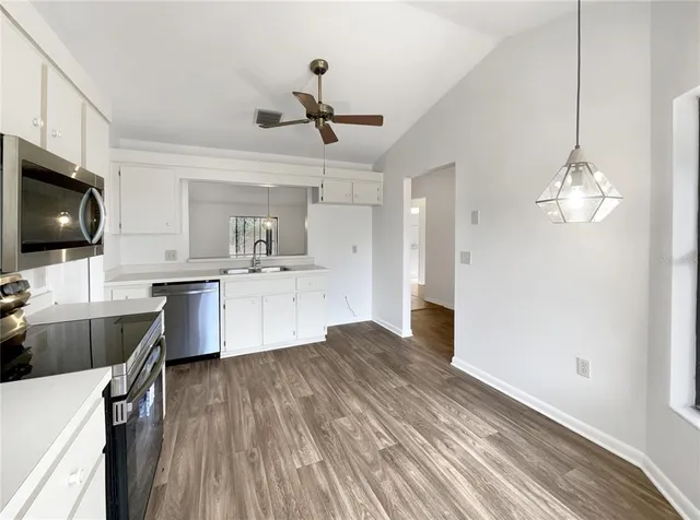 $305,000 | 93 Hillside Drive, Eustis, FL 32726